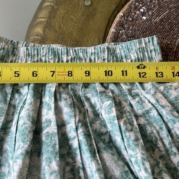 American Eagle two piece set cami pleated cinched skirt size small - Picture 7 of 10